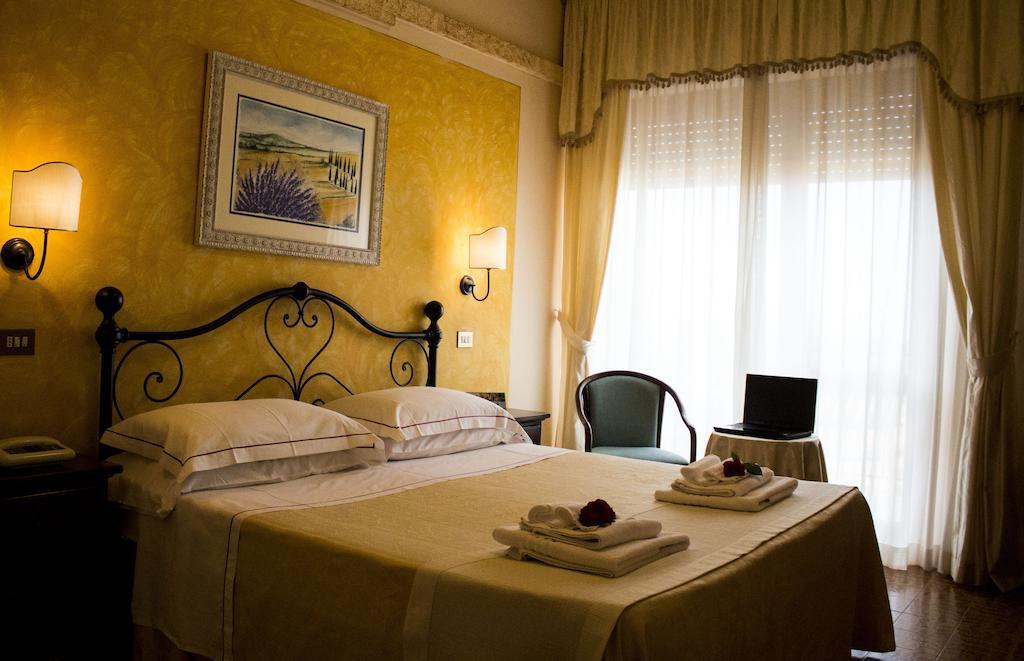 Hotel Ristorante Tre Stelle Sant'Albino Room photo